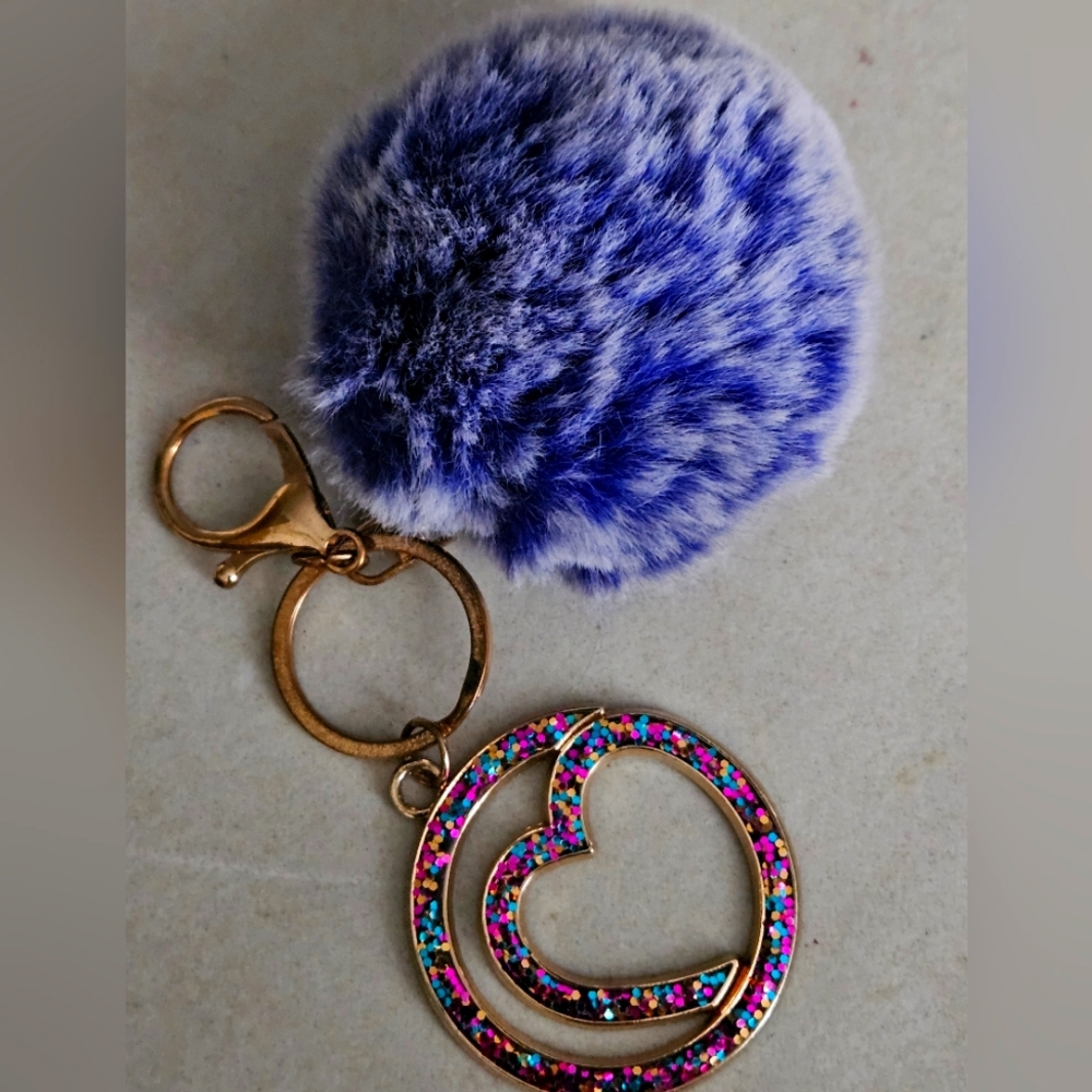 Monat Gratitude Key Chain - Picture 5 of 9